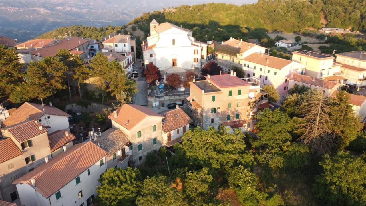 Апартаменты G-House Rocca di Cave Экстерьер фото